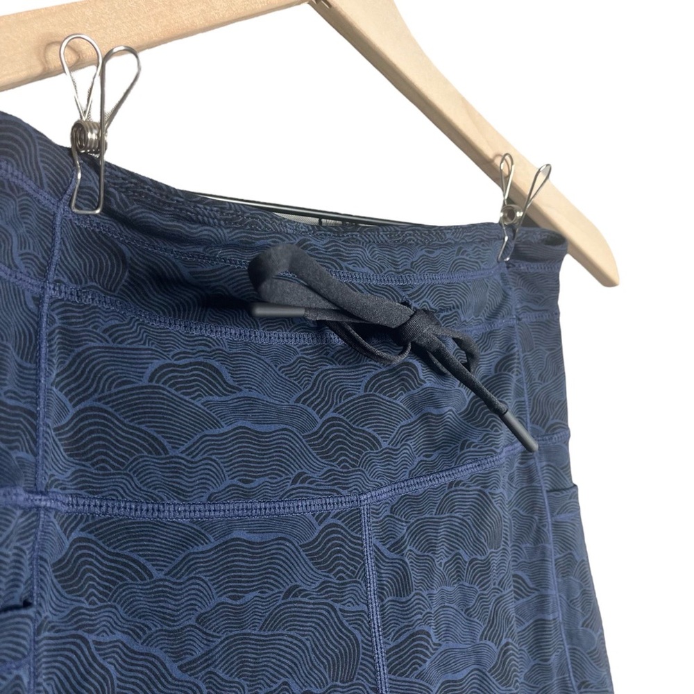 Zyia Navy Terrace Pocket Drawstring Luxe 7/8 Leggings Size 4 - Picture 3 of 7